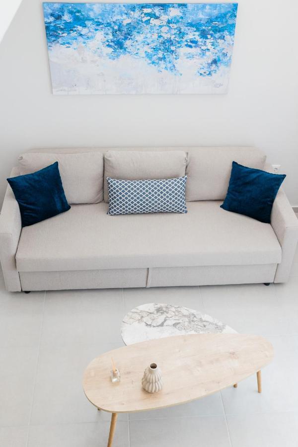Estea Quality Living Volos Esterno foto