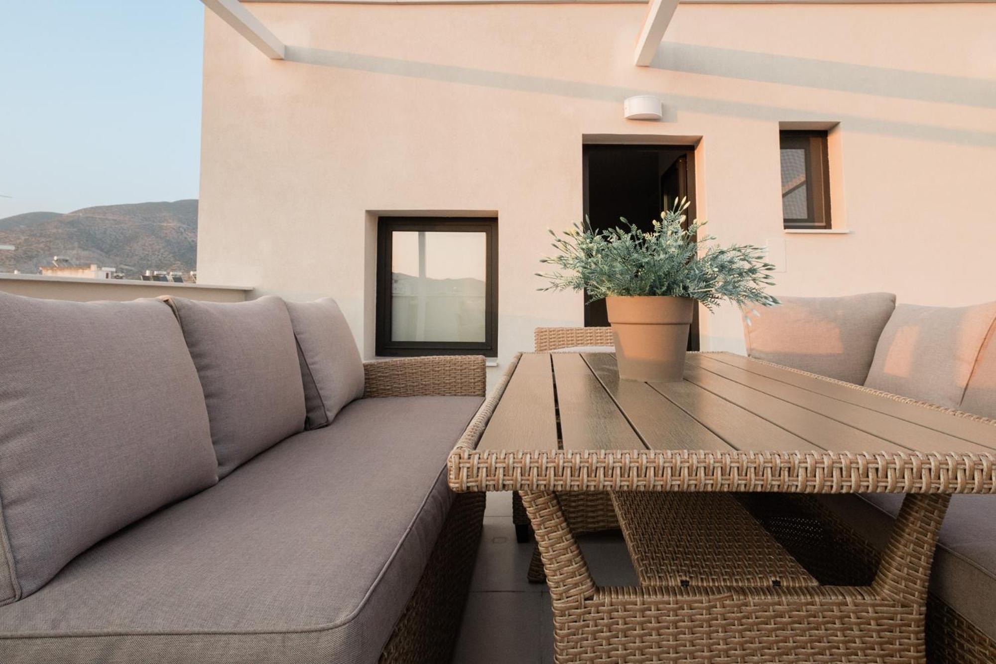 Estea Quality Living Volos Esterno foto